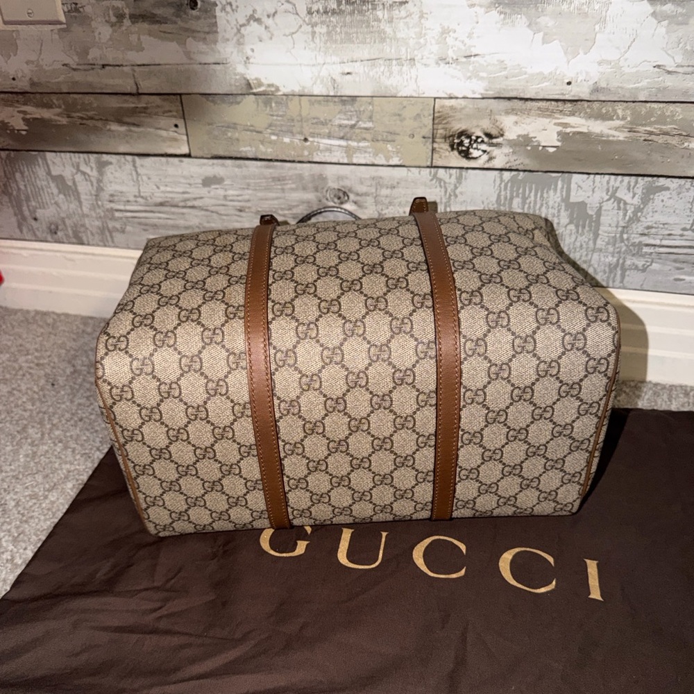 Gucci Tan and Brown Monogram Duffel Bag - Picture 4 of 8